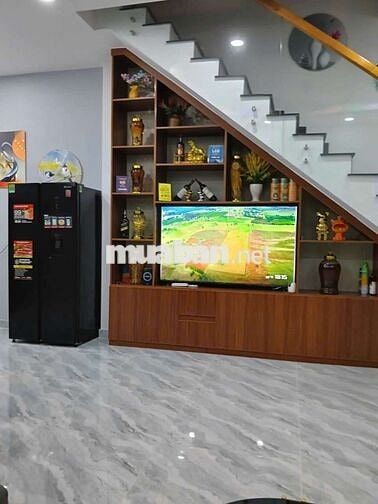 Cần Bán Nhà Đẹp.Tặng Full Nội Thất