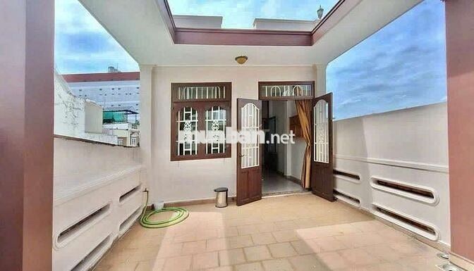 Cho Thuê Nhà 1 Trệt 2 Lầu 3PN 4x16m Hẻm Đường Số Tân Quy Quận 7