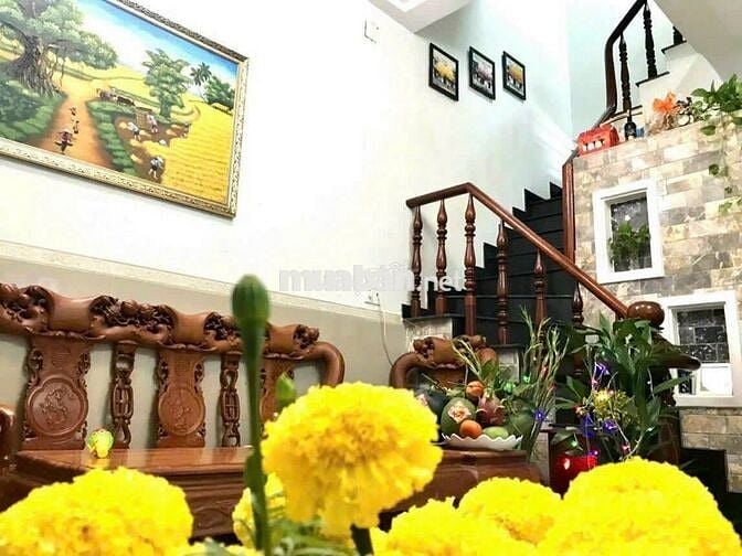 cho thuê nhà hẻm xe hơi, nhà mới, 3 tầng, 4 PN, 3 WC, DT 125m2