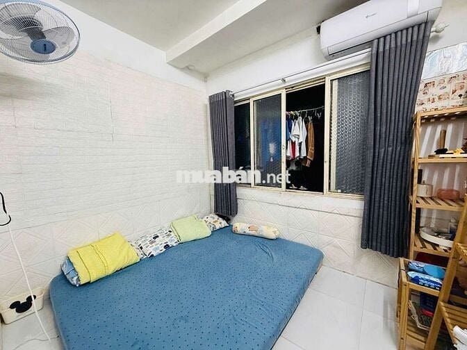 Nhà cho thuê... CC căn hộ CXTĐ. đường TĐ, phường 27, quận Bình Thạnh.