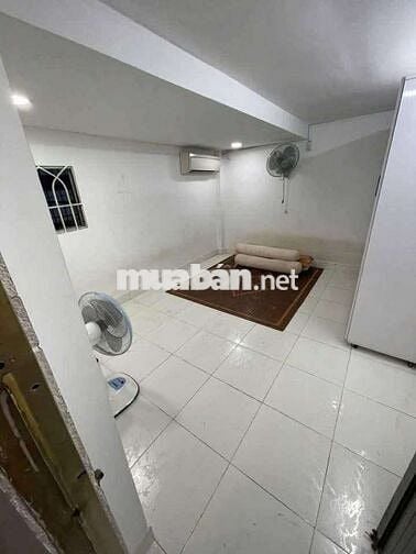 Cho thuê nhà hxh Bùi Đình Túy p12 bình thạnh