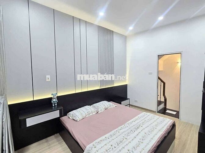 Tôi bán nhà phố Đặng Văn Ngữ, diện tích 21/24m2, 4 tầng, giá 6,98 tỷ Tôi bán nhà phố Đặng Văn Ngữ, diện tích 21/24m2, 4 tầng, giá 6,98 tỷ