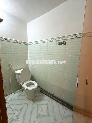 CHO THUÊ PHÒNG TRỌ 
mới sơn sửa lại
Nguyễn Văn Cừ gần ĐH Y Dược