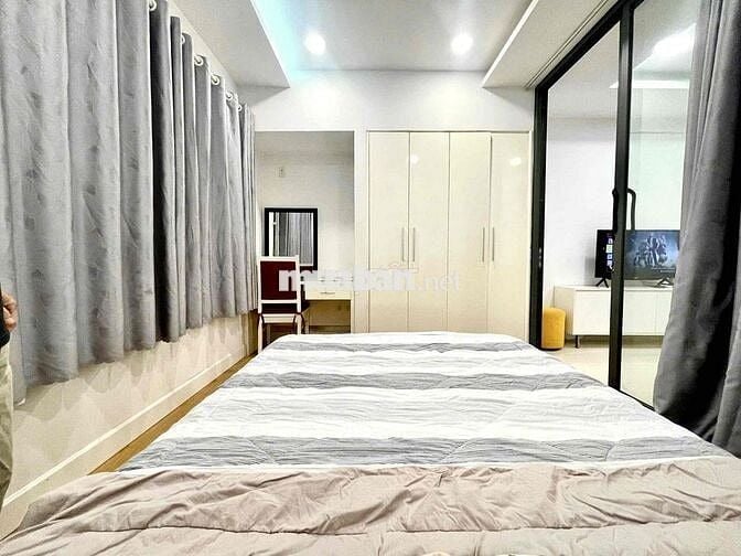 CĂN HỘ TÁCH BẾP QUẬN 1 CỬA SỔ, FULL NỘI THẤT, TRẦN ĐÌNH XU, CỐNG QUỲNH