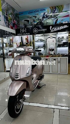Vespa Sprint Hồng Porsche Siêu đẹp chính chủ