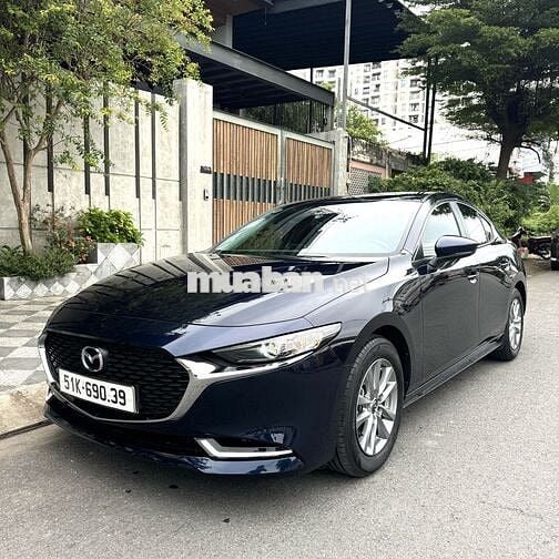 Mazda 3 Luxury 2022 ĐĂNG KÝ 2023 - 2800 km
