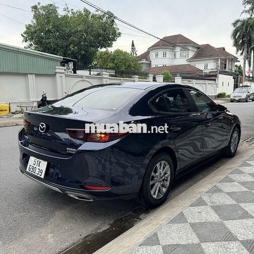 Mazda 3 Luxury 2022 ĐĂNG KÝ 2023 - 2800 km