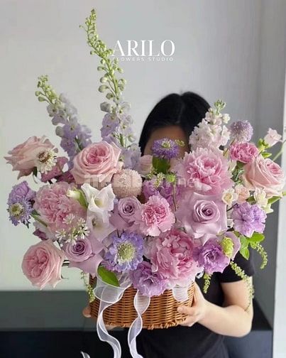 ARILO – Lẵng hoa sang trọng, tinh tế và mang đậm dấu ấn riêng