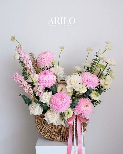 ARILO – Lẵng hoa sang trọng, tinh tế và mang đậm dấu ấn riêng
