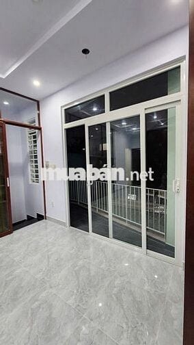 CHO THUÊ NHÀ 1 LẦU- HẺM LỚN CHO Ô TÔ ĐI - CÓ SÂN ĐỖ Ô TÔ