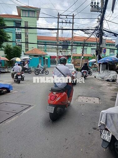 Mặt tiền phan huy ích p14 Gò Vấp cũ. 11x30m 2lầu kinh doanh sầm uất