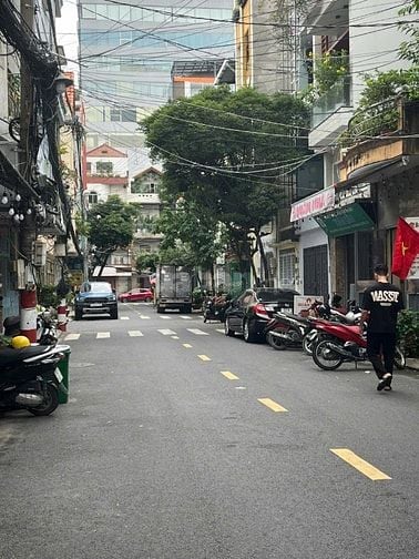 SIÊU PHẨM HIẾM NHÀ BÁN. HXH 8M CỘNG HÒA,  TB, 4X20M, 2 TẦNG, 12.8 tỷ