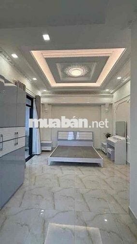 CHO THUÊ BIỆT THỰ - QUẬN 7 - GIÁP PHÚ MỸ HƯNG , 77m2 , 3 tầng