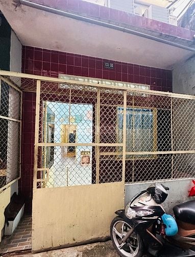 Cần bán nhà hẻm 124 Tạ Quang Bửu, Quận 8 – có tầng lửng 💎