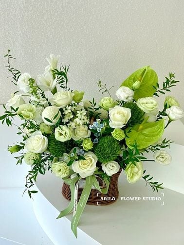 ARILO – Lẵng hoa sang trọng, tinh tế và mang đậm dấu ấn riêng