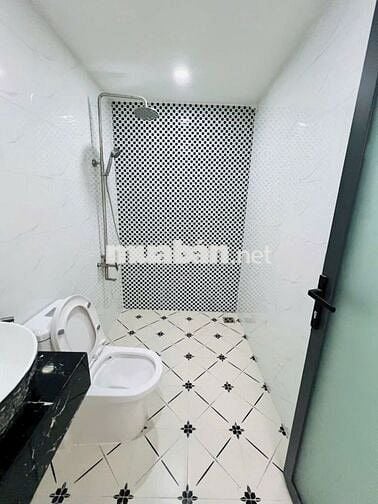 Nhà Huỳnh Tấn Phát 6,1x10m 2 lầu chỉ hơn 6Đồng