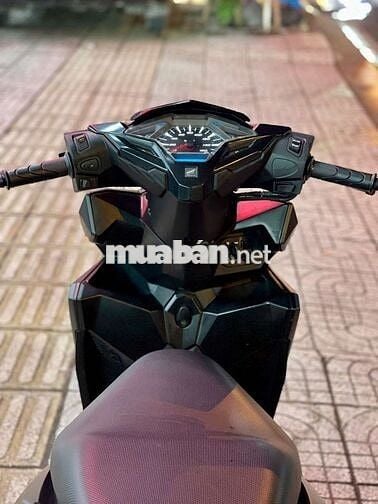 Xe máy Honda Vario 150 màu đen 2018