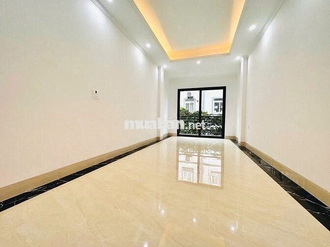 Chính chủ đang cần bán nhà 5t,45m tại Đa Sỹ,HĐ,có t/máy chỉ nhỉnh 8t