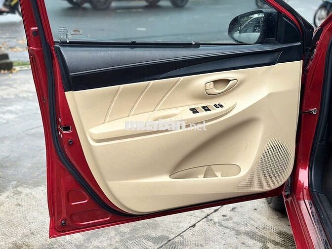 Toyota Yaris 1.5E - Số Tự Động