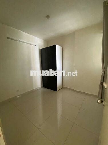 Cho thuê chung cư sạch sẽ , mới , dọn vào ở ngay