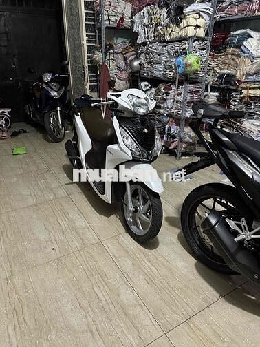 Vision  odo 25000km siêu zin máy chất