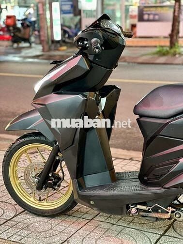 Xe máy Honda Vario 150 màu đen 2018