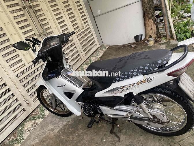 hiện tại đang o Q7 anh em nào cần alo minh nha