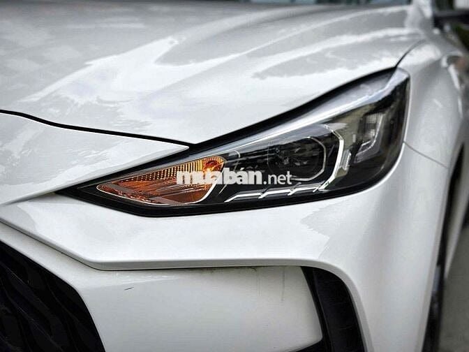 MG5 2024 Standard- 10000 km