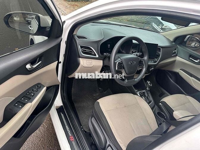 Hyundai Accent 2022 1.4 AT - 68000 km