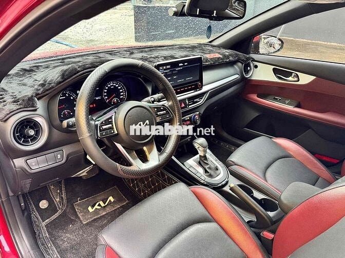 Kia K3 2022 1.6 Premium - 8800 km