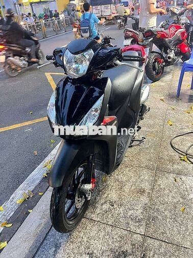 Honda vision 2016 mới 90% Bstp chính chủ