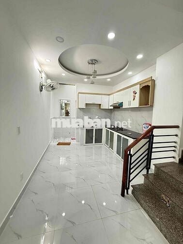 🟣🟣🟣🟣🟣 NHÀ MỚI NG CĂN XE HƠI 1979 GIÁ 10 🟣🟣🟣🟣🟣