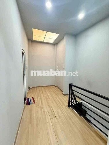 🏡 NHÀ TRUNG TÂM QUẬN 4 – GIÁ CHỈ 3.7 TỶ – NHẬN NHÀ NGAY 🏡