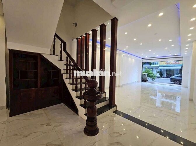 BÁN NHÀ ĐƯỜNG SỐ 8  HÀ QUANG 2