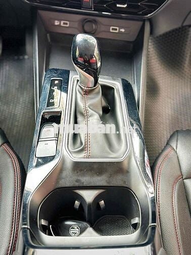 MG5 2024 Standard- 10000 km