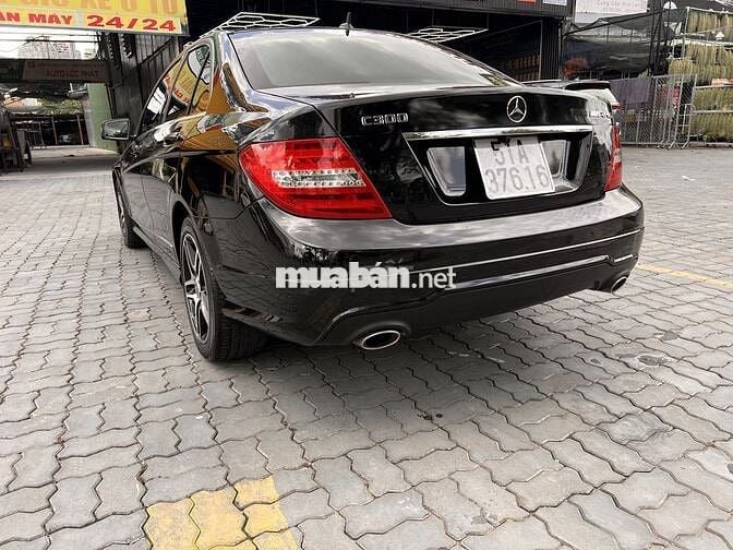 Mercedes Benz C Class 2012 C300 AMG - 110000 km