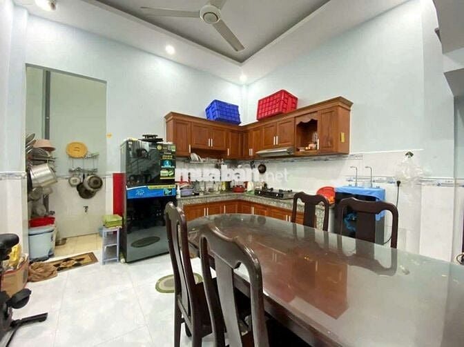 Chính Chủ Cho Nhà Mặt Tiền 4x15 3lầu 4pn 4wc Sân Thượng