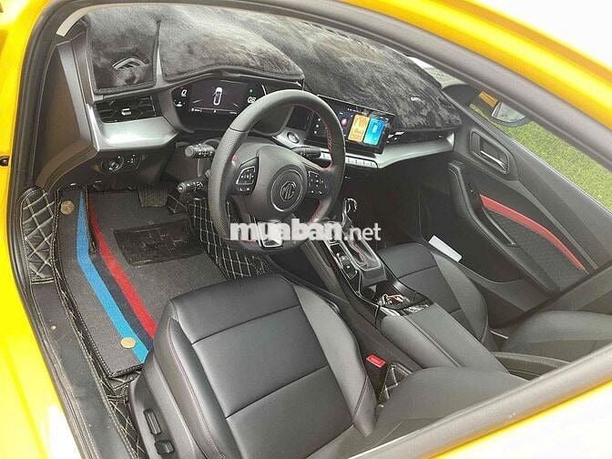 MG MG5 2024 - 13000 km