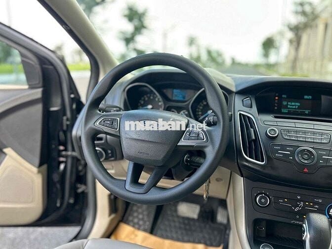 Ford Focus Trend 1.5 Ecoboost 2017 mới quá