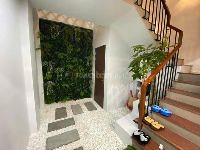 Bán Nhà VIP khu vực Quận 3- CMT8