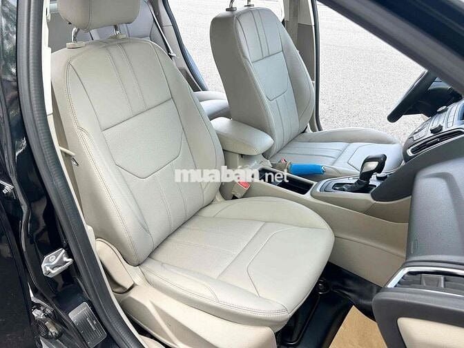 Ford Focus Trend 1.5 Ecoboost 2017 mới quá