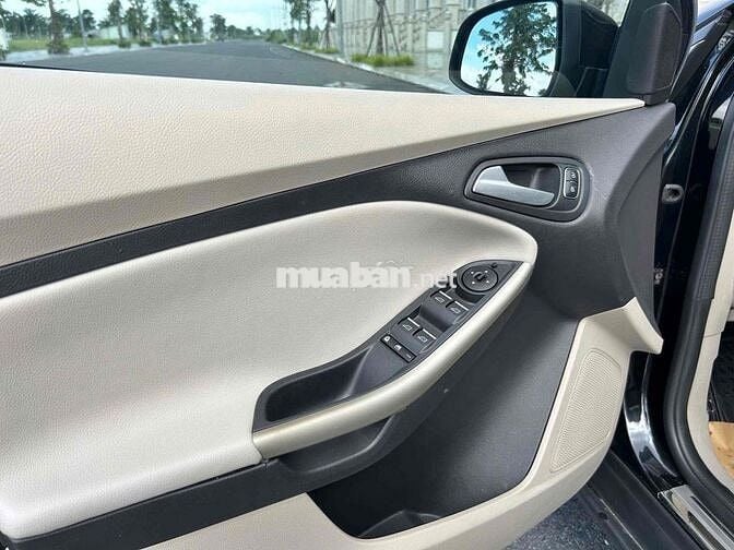 Ford Focus Trend 1.5 Ecoboost 2017 mới quá