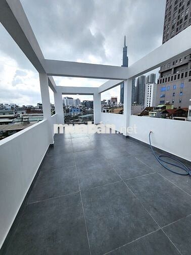 Nhà mới Xây _Thang Máy xịn_3 sàn suốt full ML Nguyễn Văn THương