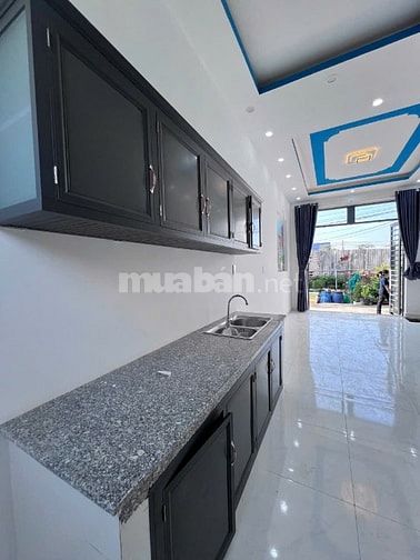 BÁN GẤP NHÀ 1TRET, 1LAU CHÍNH CHỦ ĐI MỸ, DT36M2, GIÁ 690TR, SỔ RIÊNG