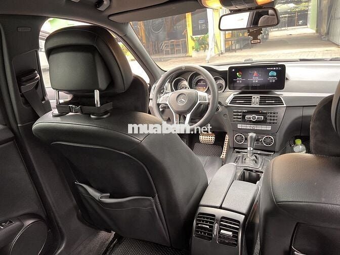 Mercedes Benz C Class 2012 C300 AMG - 110000 km