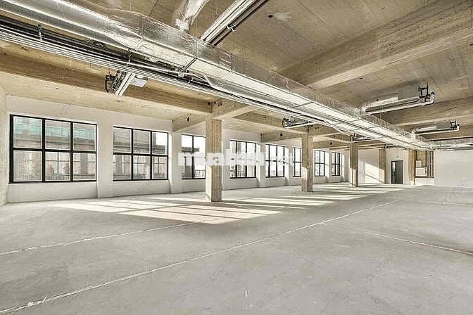 CHO THUÊ TÒA NHÀ GÓC 2 MẶT TIỀN NGÔ QUYỀN, QUẬN 10 NGANG 8M HẦM 7 TẦNG