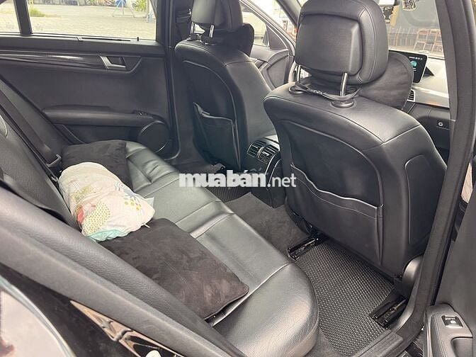 Mercedes Benz C Class 2012 C300 AMG - 110000 km