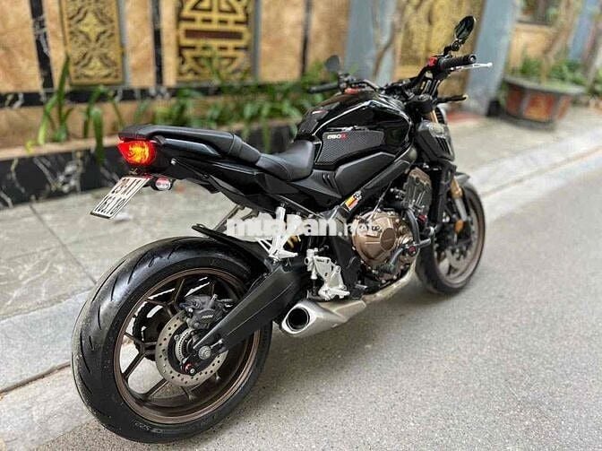 HONDA CB 650R motor pkl xe Lướt mới,biển 29 vip