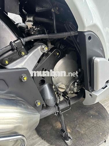 SH Ý 2009 150i SM100 2 đĩa