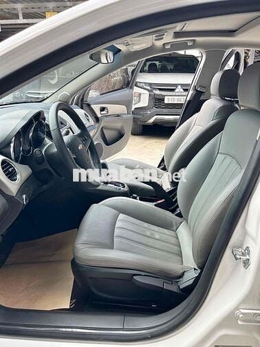 Chevrolet Cruze LTZ 2016 chưa tới 3 vạn quá mới